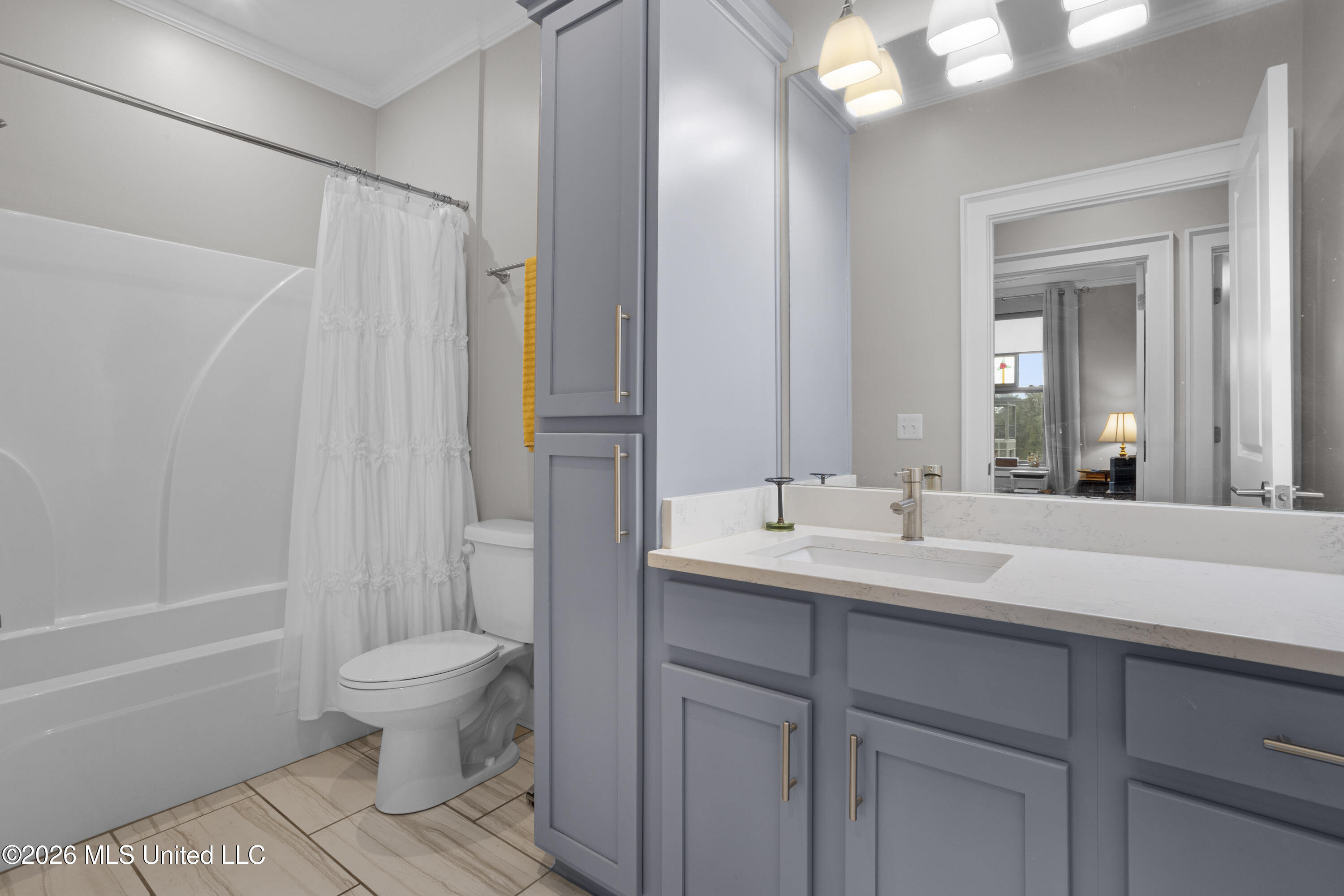 2501 Bienville Boulevard, 237