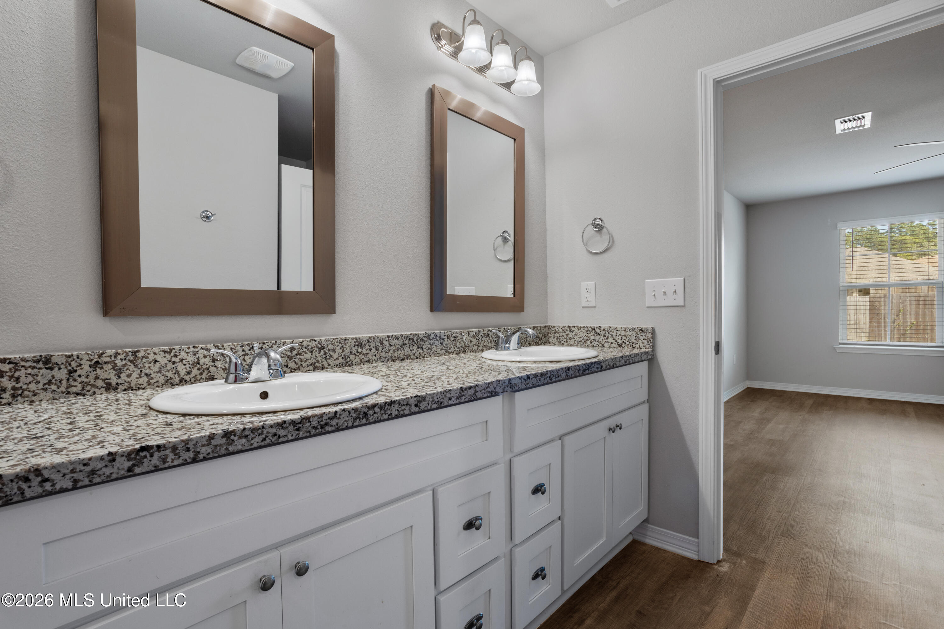 14880 Audubon Lake Boulevard