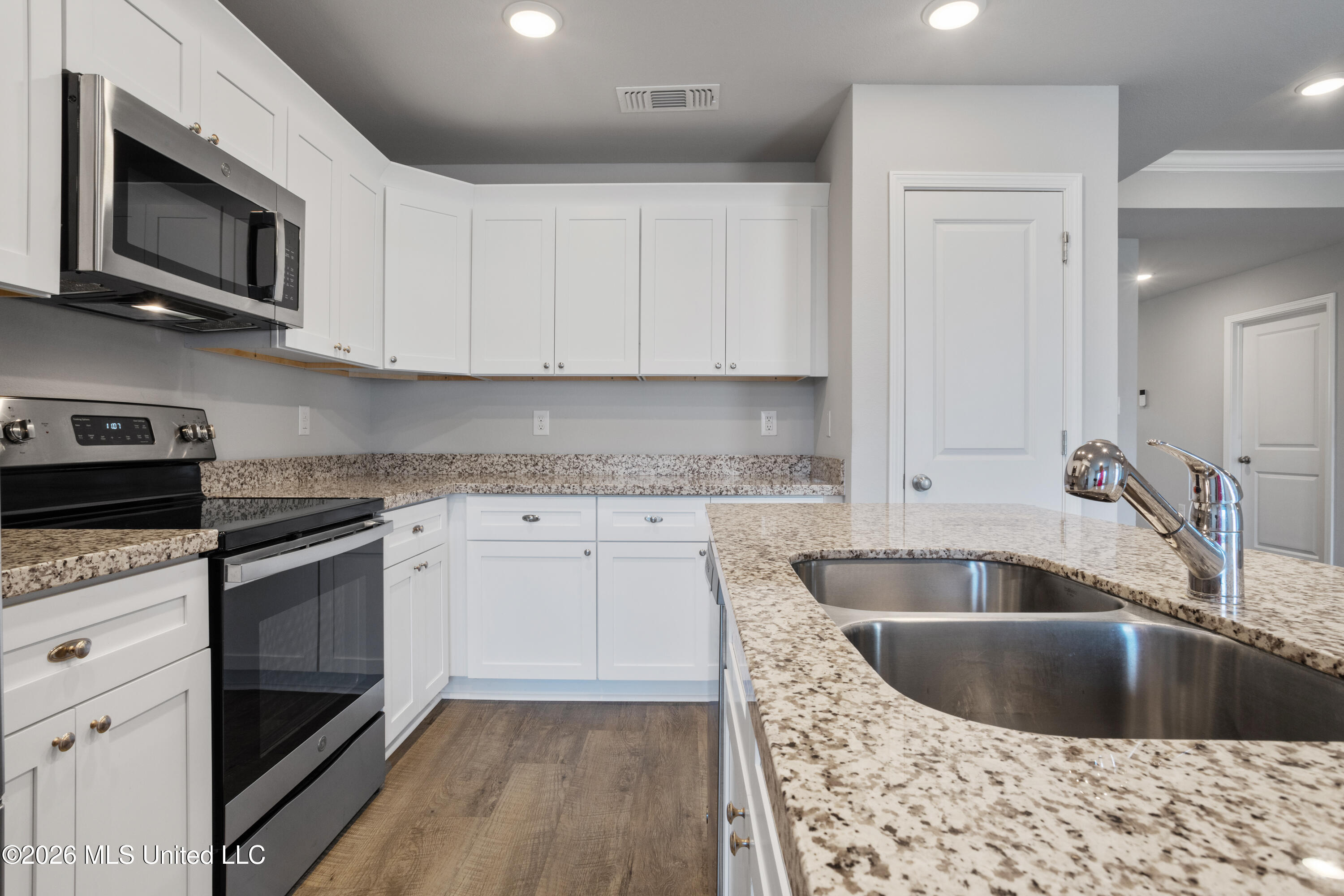 14880 Audubon Lake Boulevard