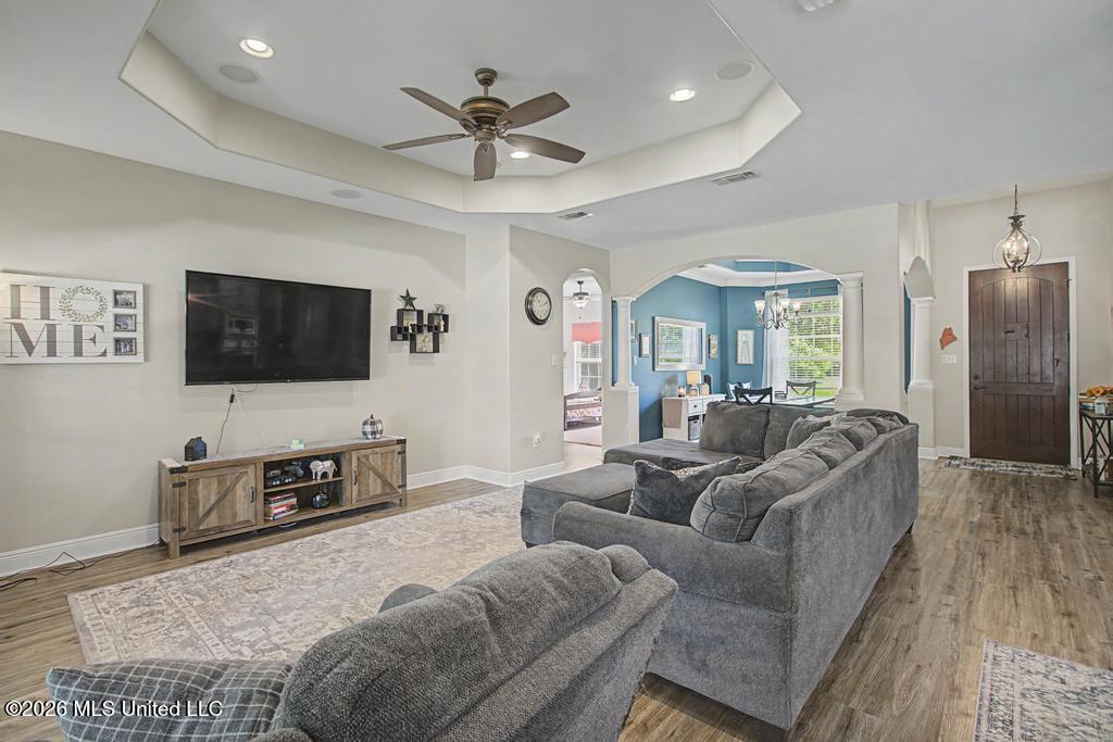 10165 Daisy Vestry Road