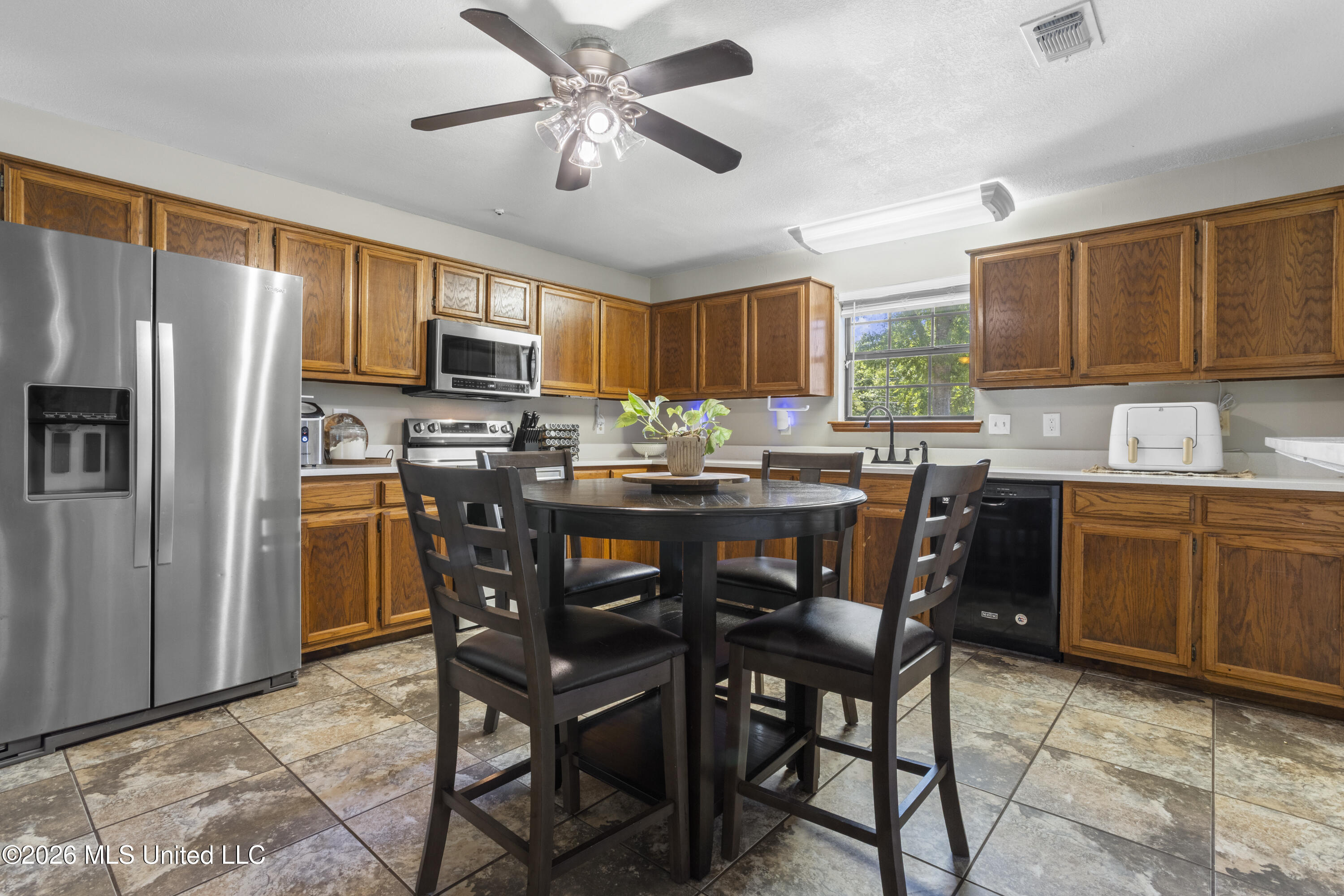 13394 W Echo Drive
