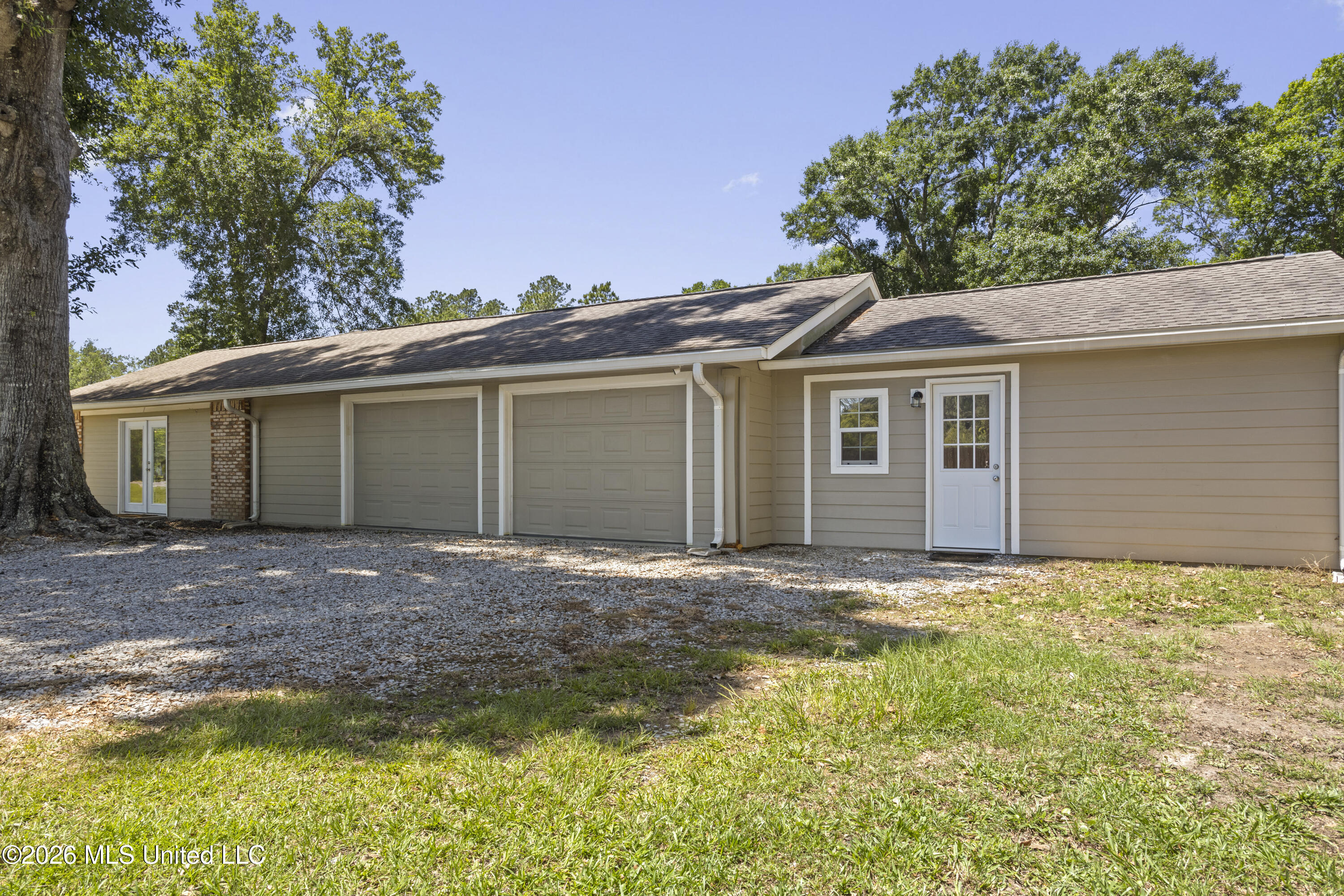 13394 W Echo Drive