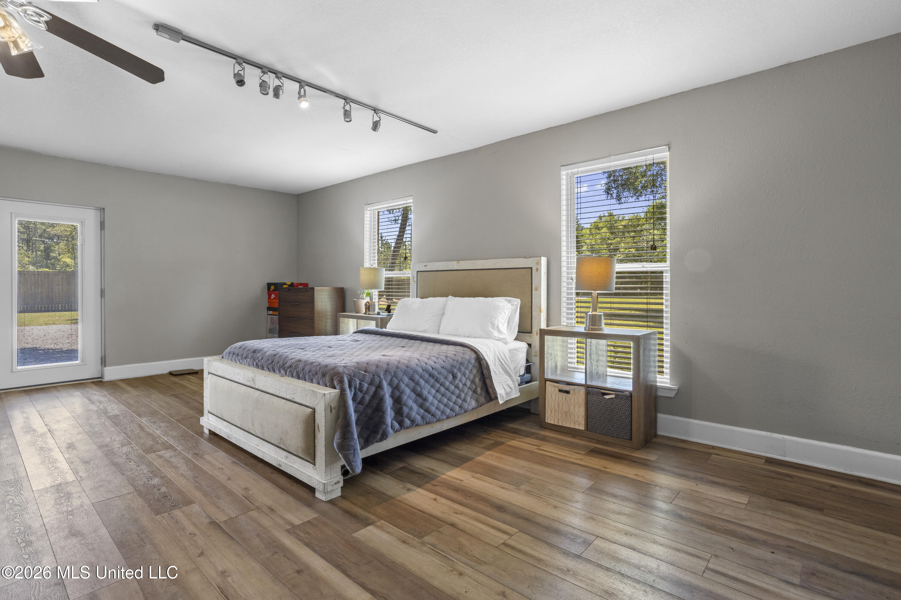 13394 W Echo Drive