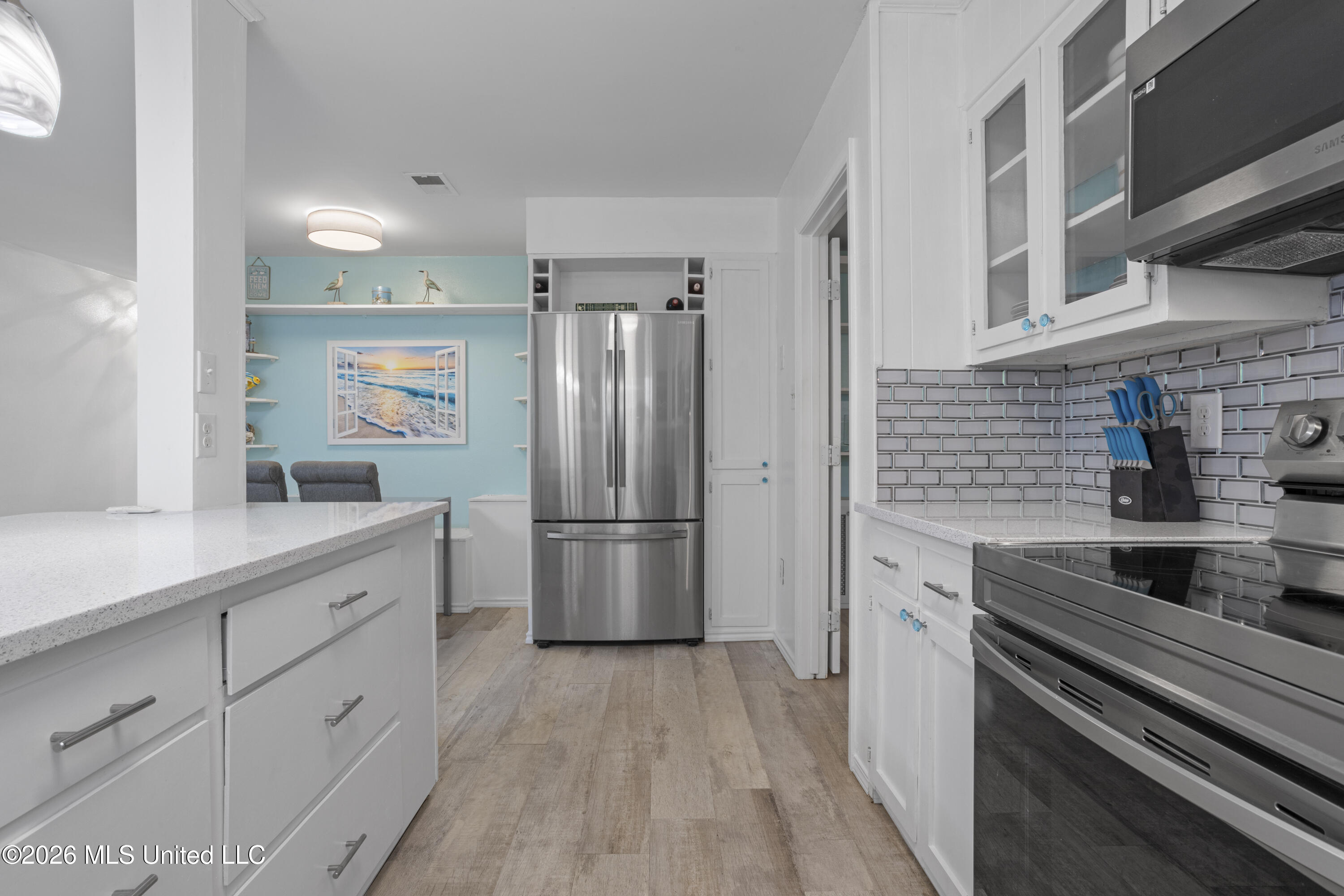2324 Greenway Drive