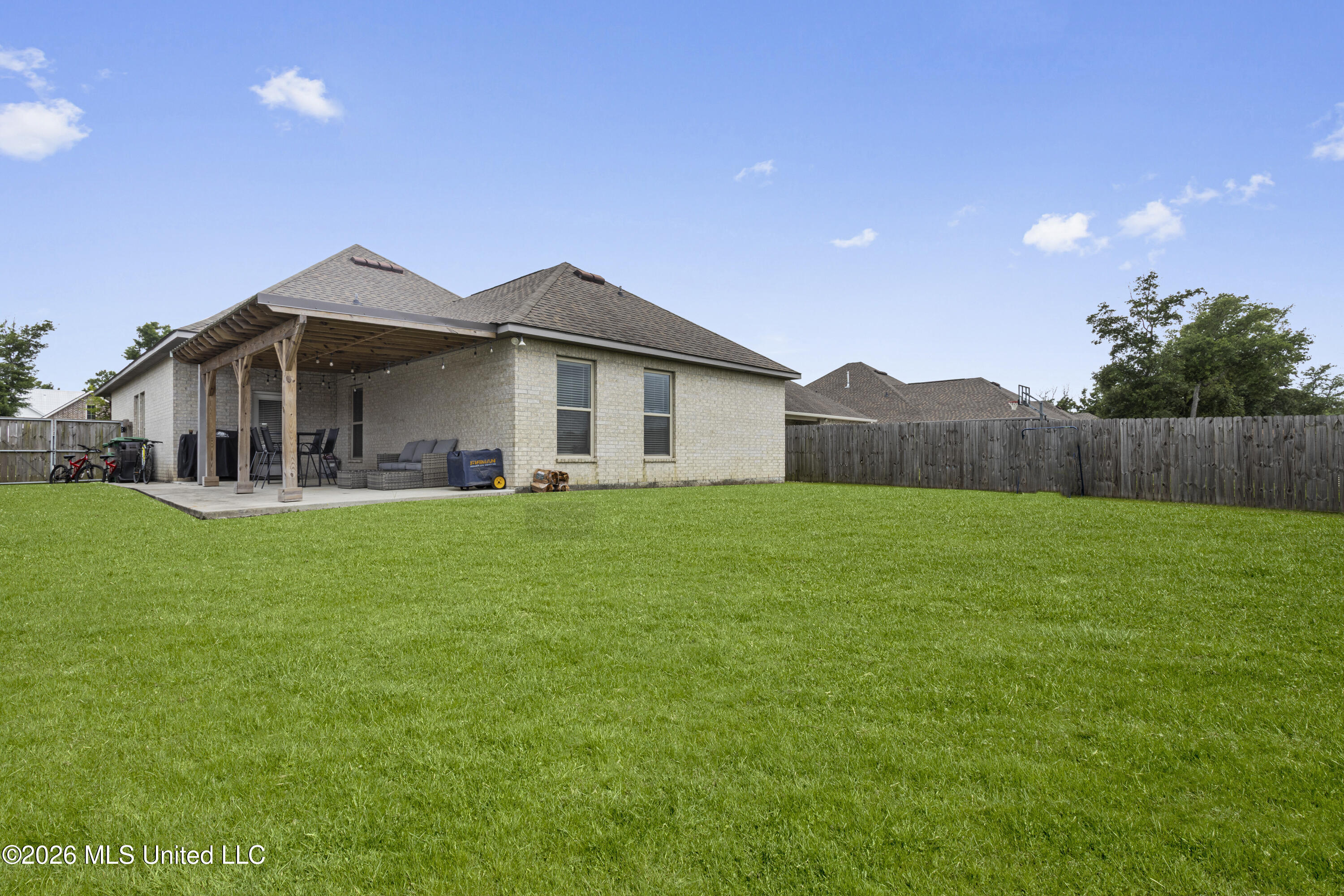 13216 W Jackson Lee Drive