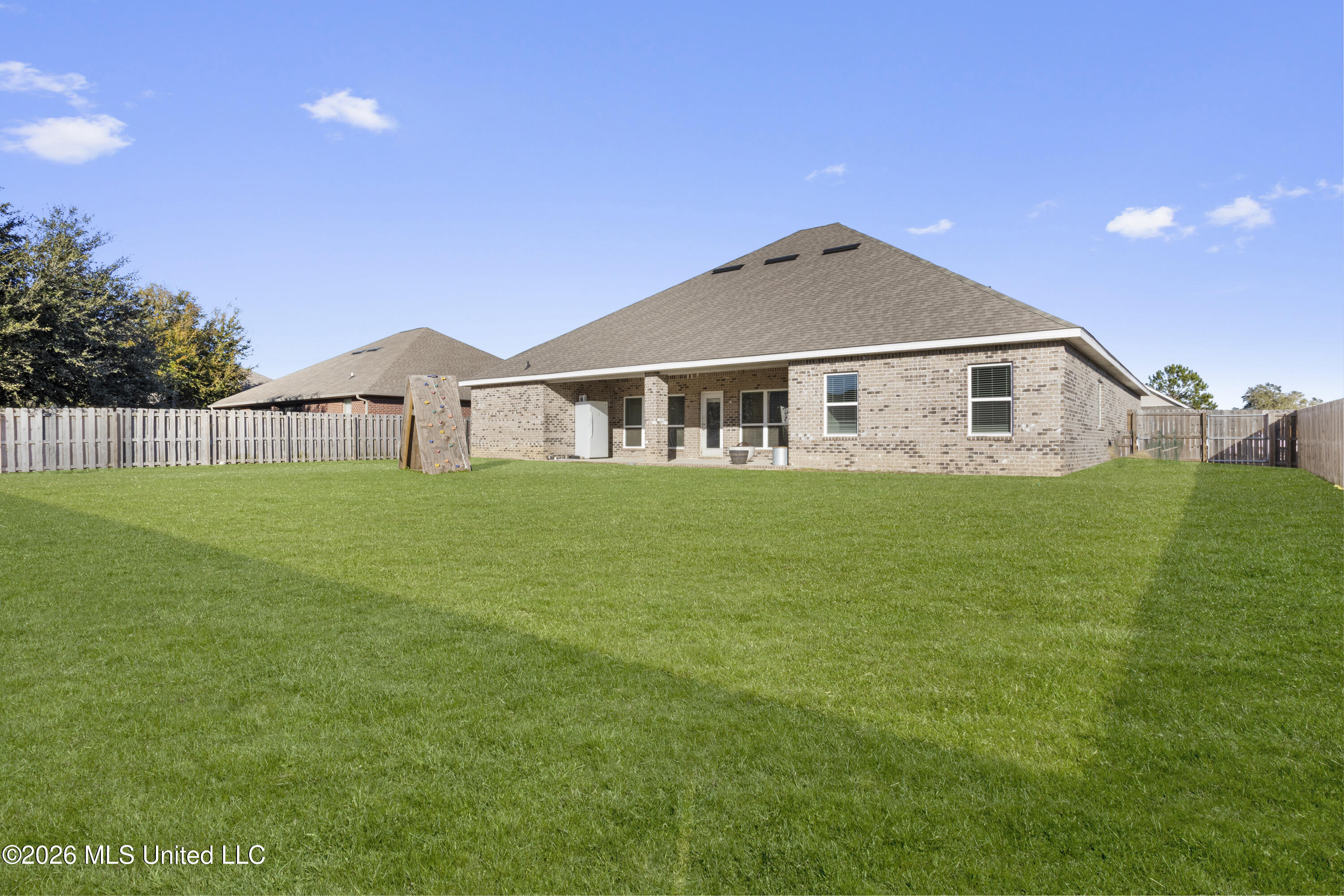 144 Saltmeadow Circle