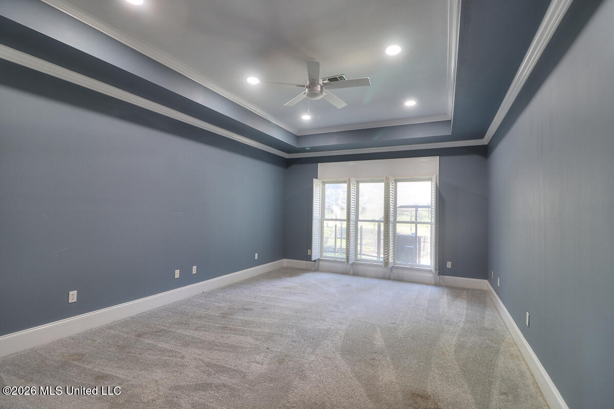 7388 Live Oak Way