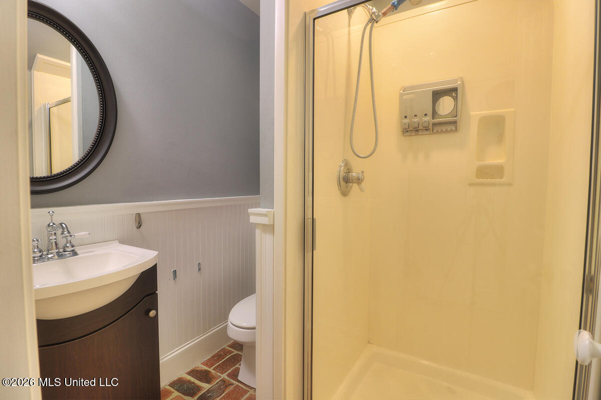7388 Live Oak Way