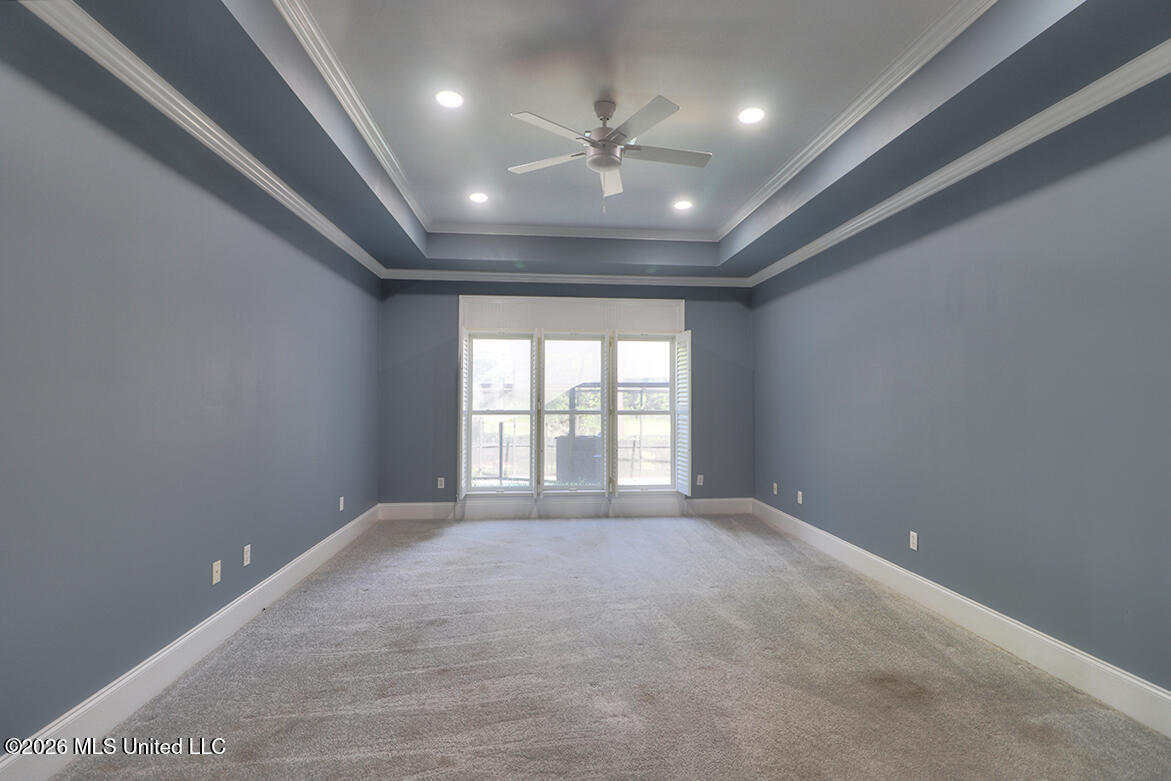 7388 Live Oak Way