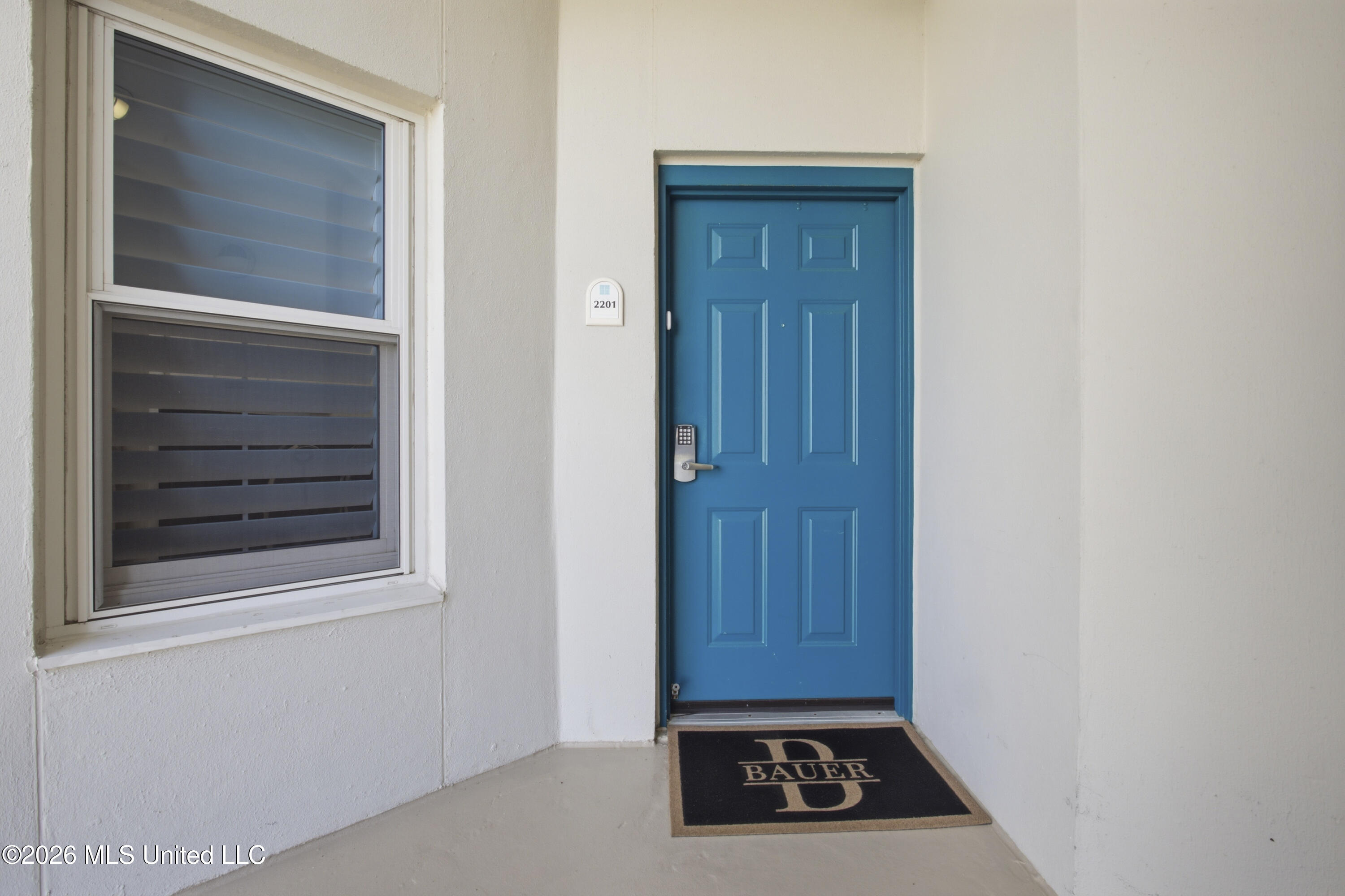 2668 Beach Boulevard, 2201