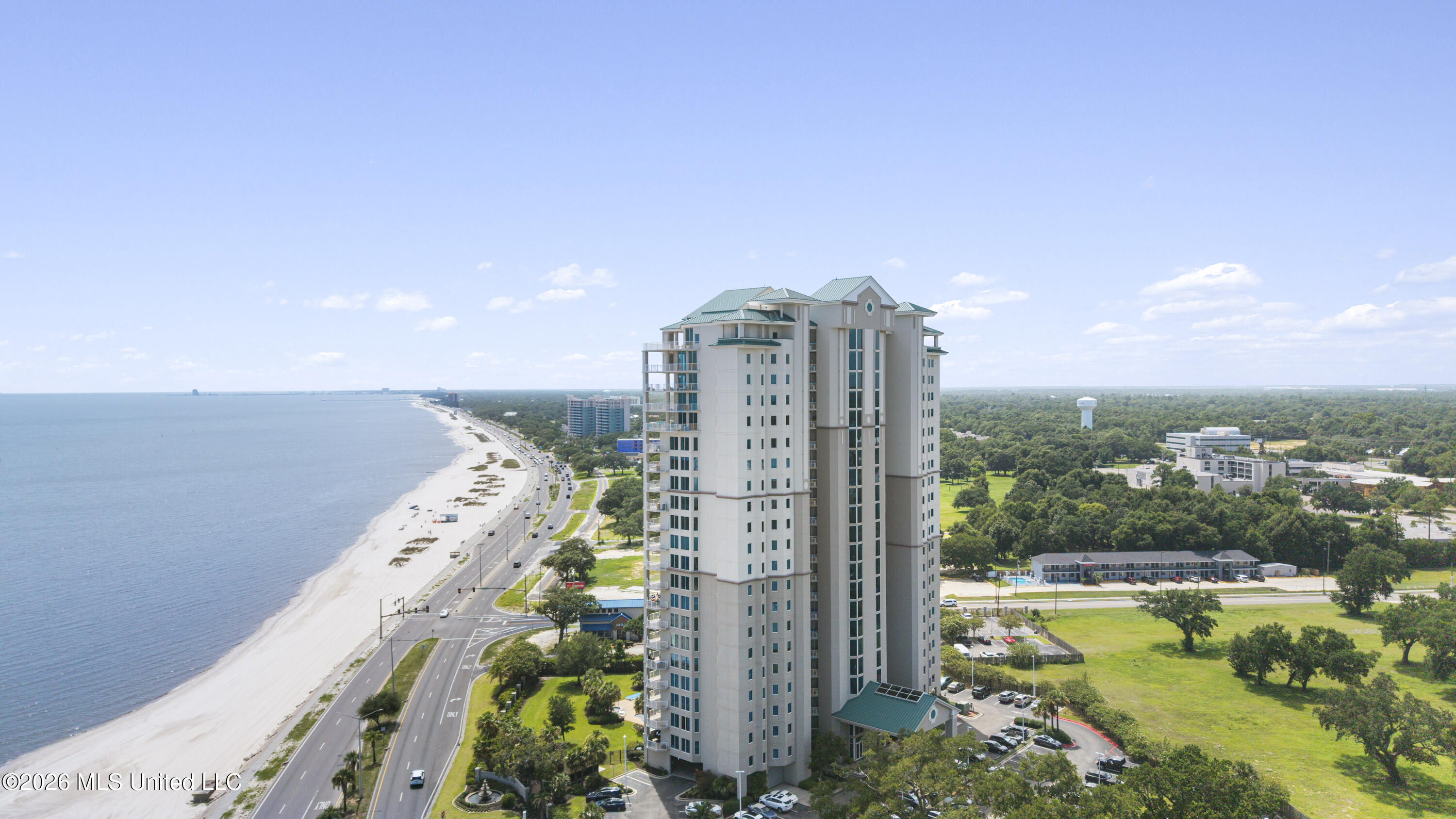 2668 Beach Boulevard, 2201