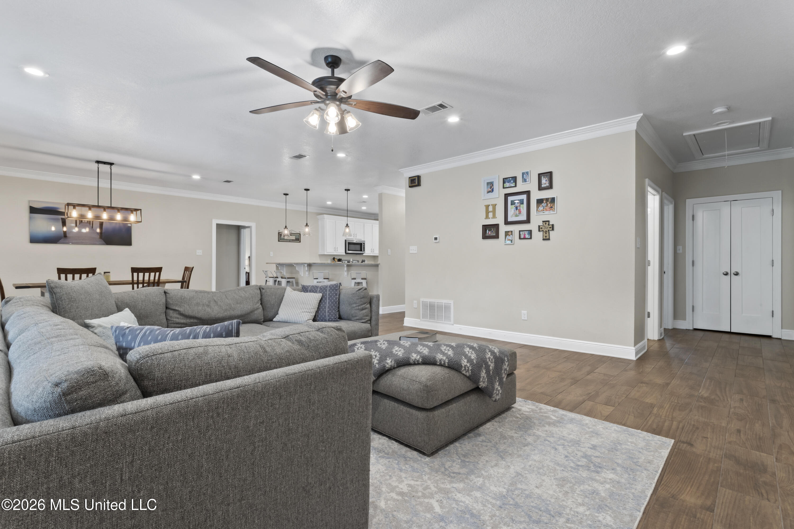 9281 Liberty Road