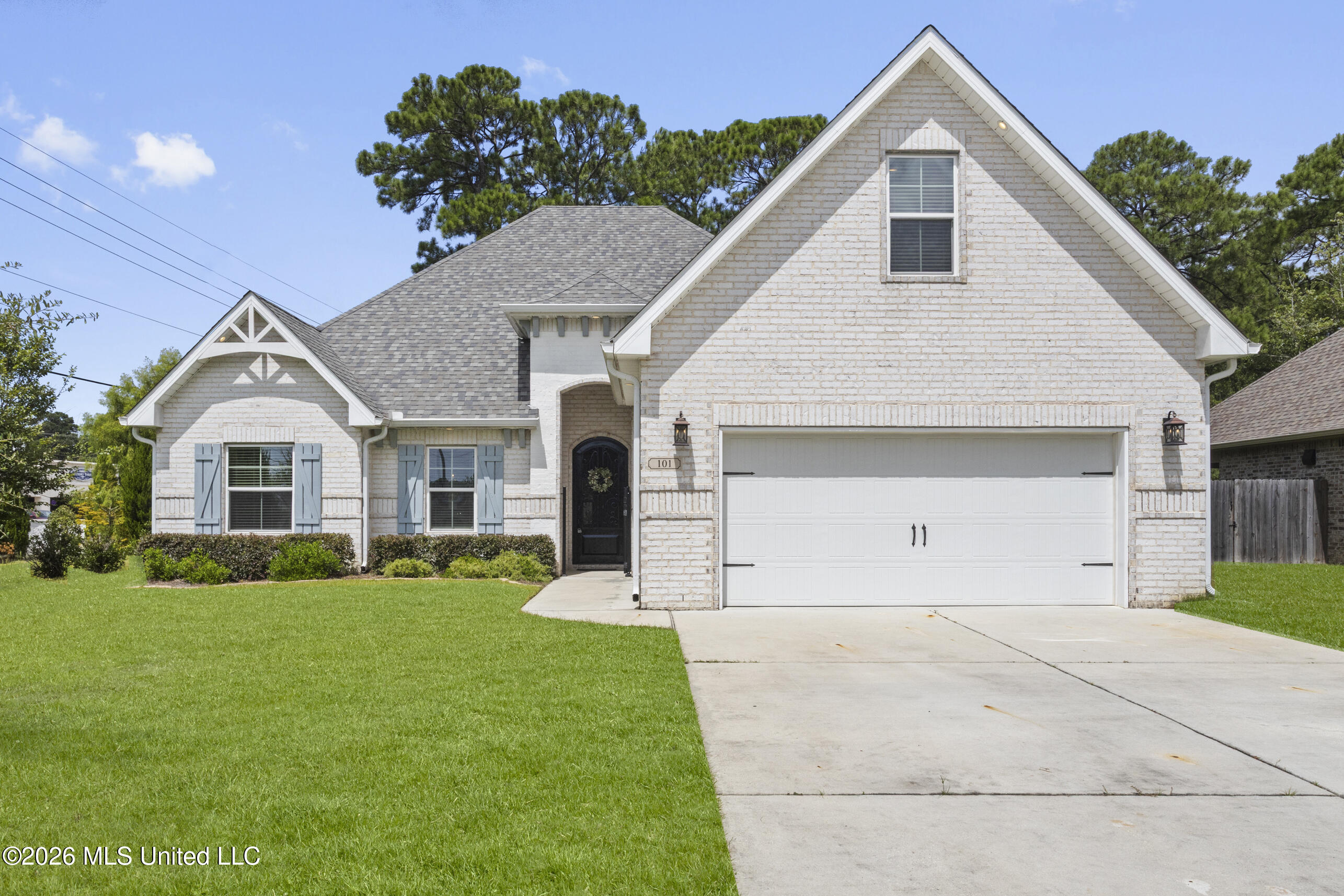 101 Spanish Cove Drive