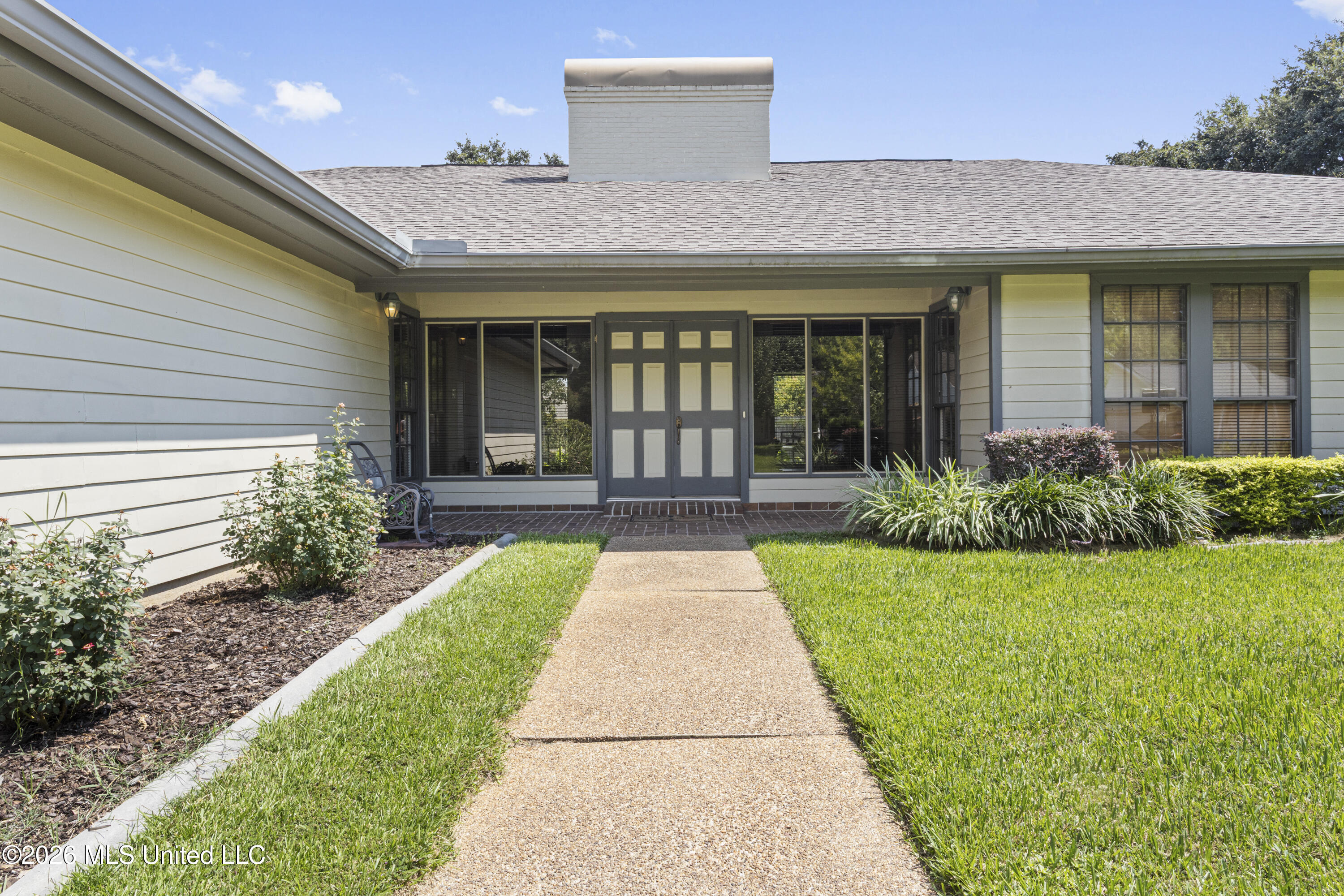 428 Cove Drive