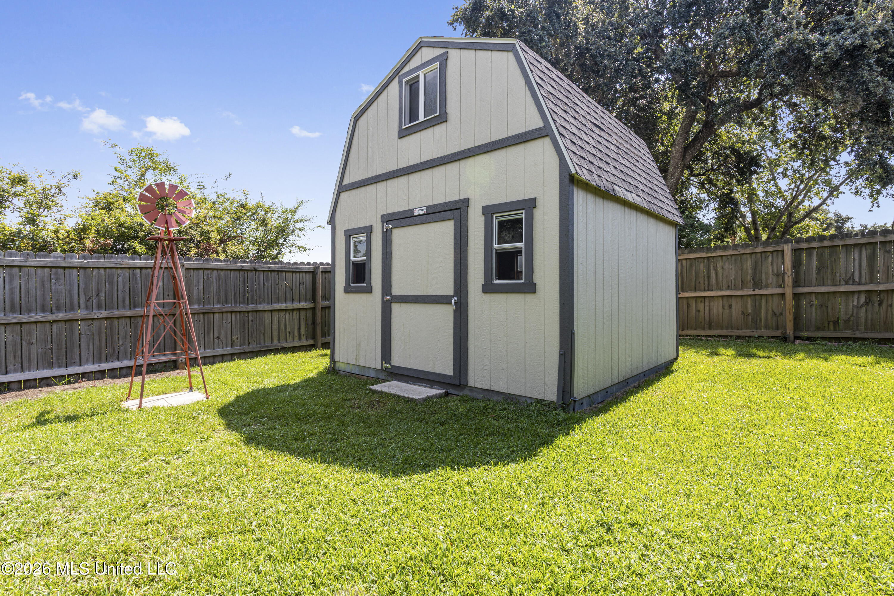 428 Cove Drive