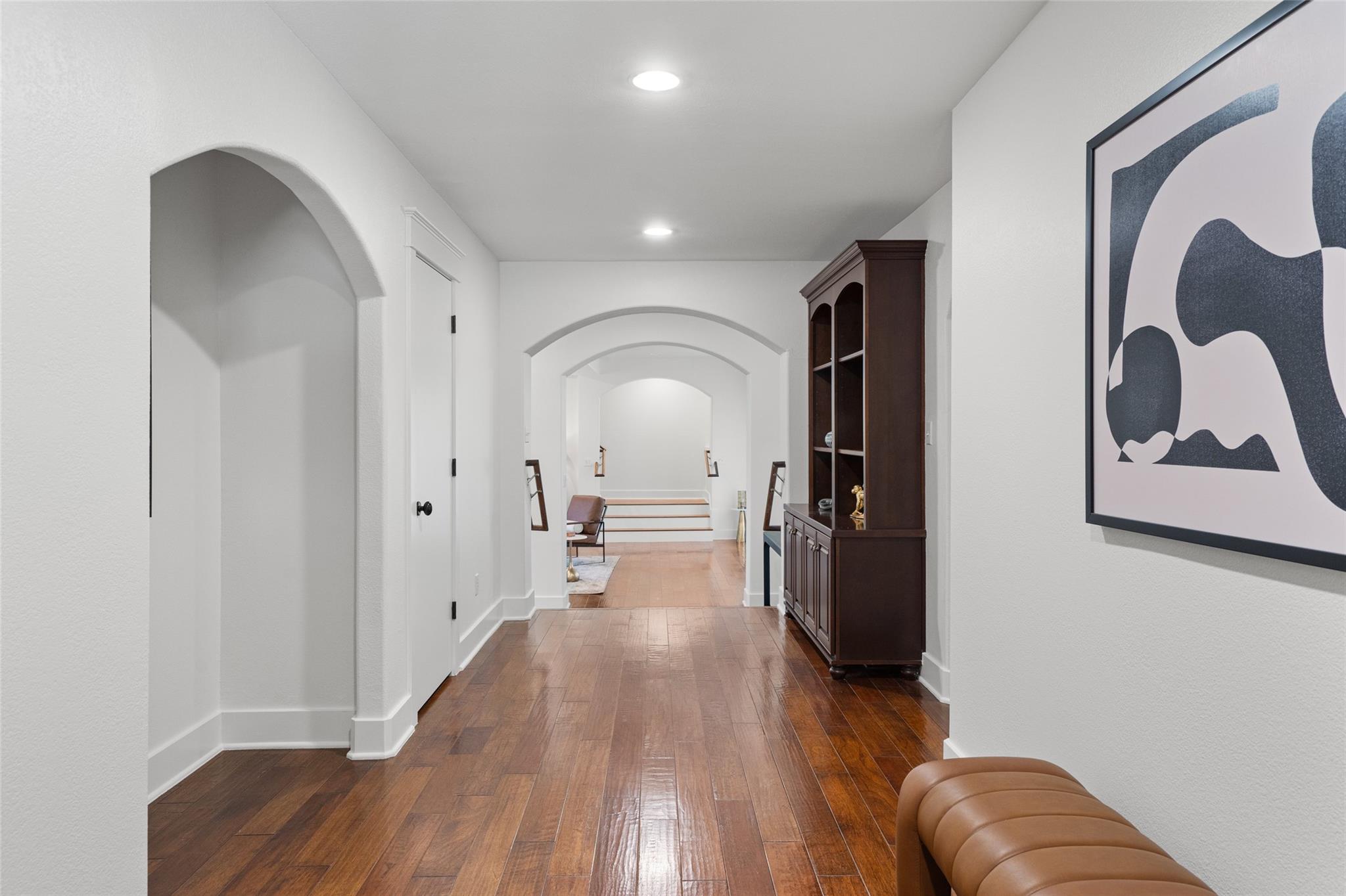 1411 Burford PL