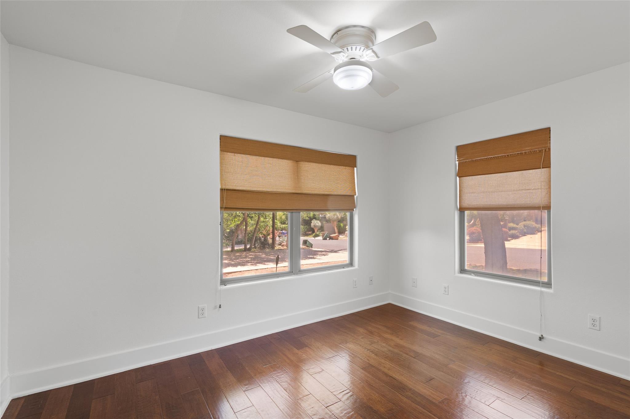 1411 Burford PL