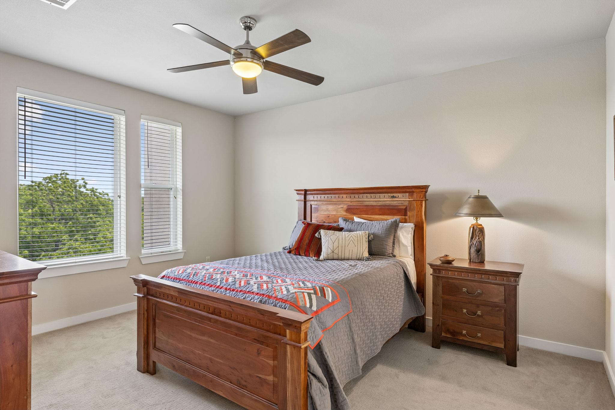 1900 Barton Springs RD # 5032
