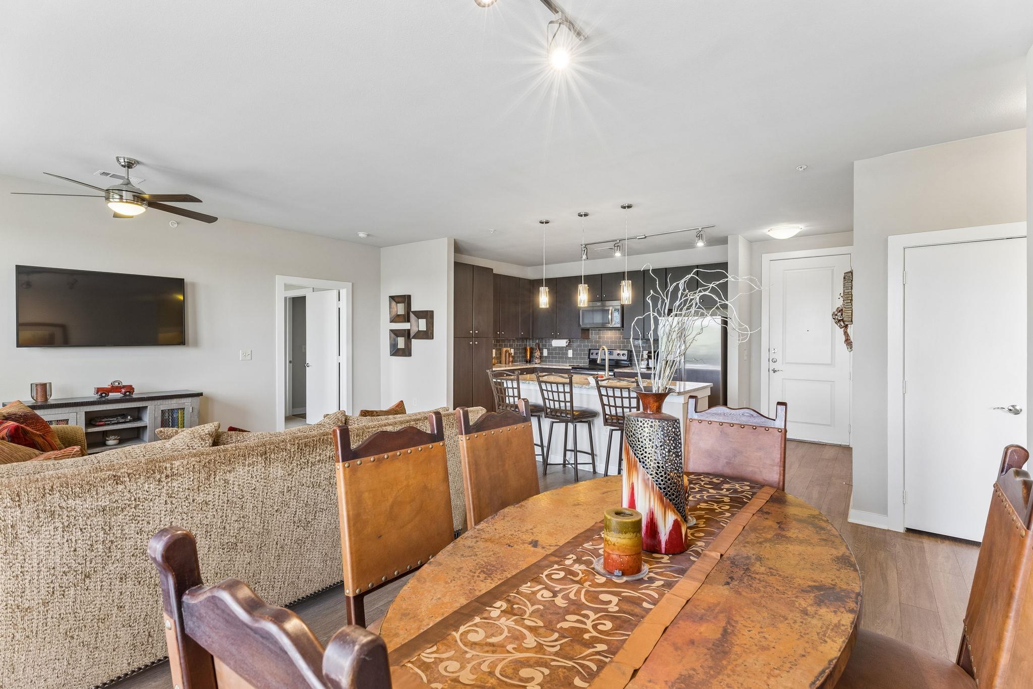 1900 Barton Springs RD # 5032