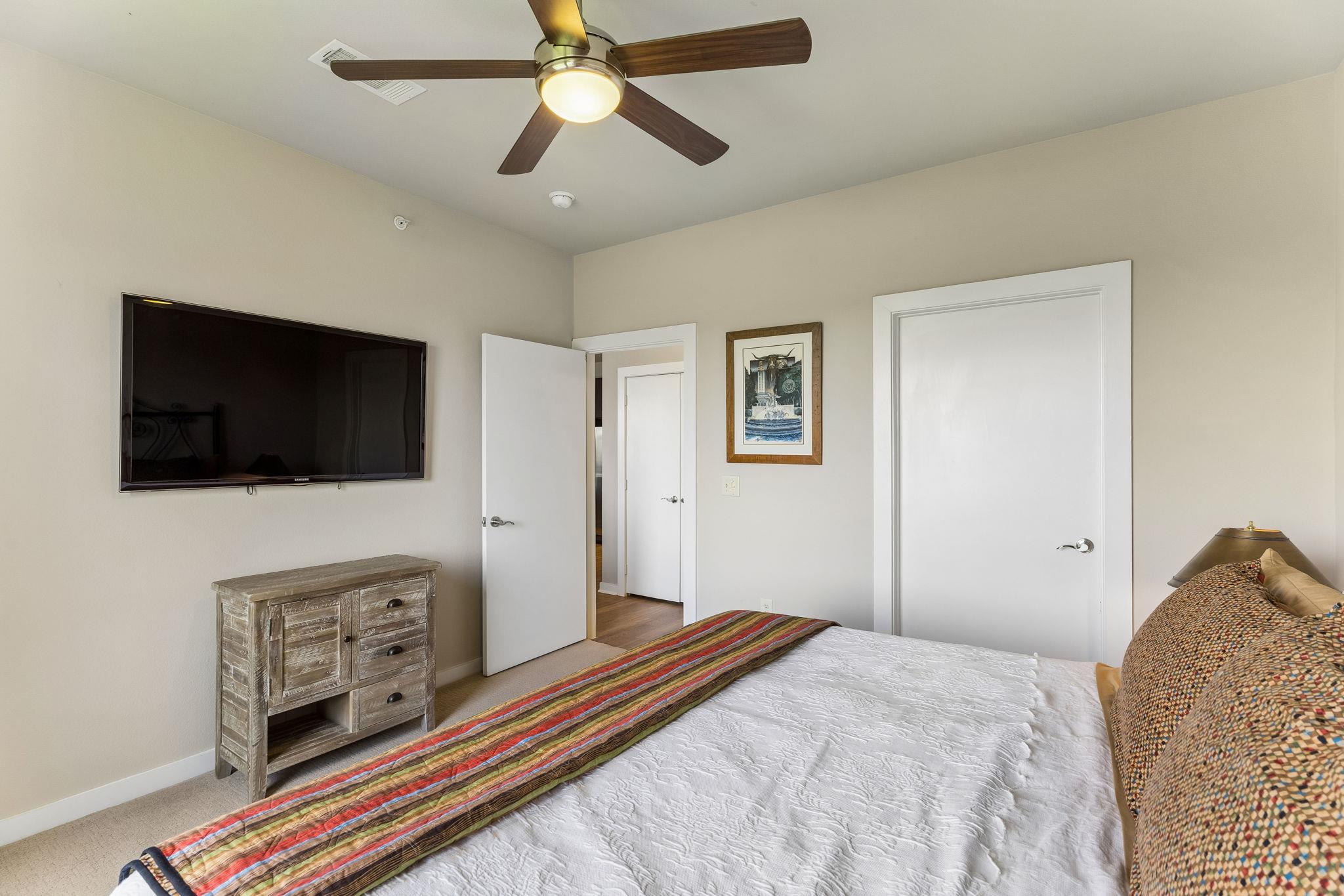1900 Barton Springs RD # 5032