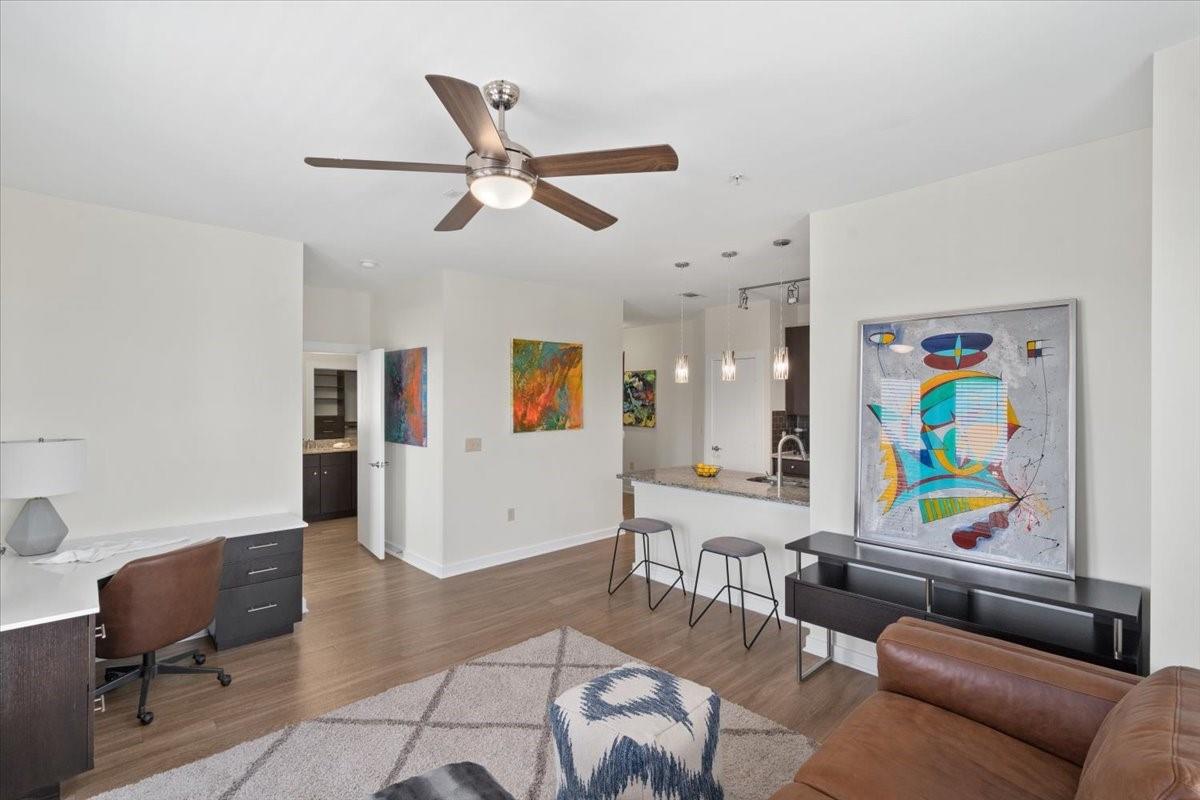 1900 Barton Springs RD # 5001