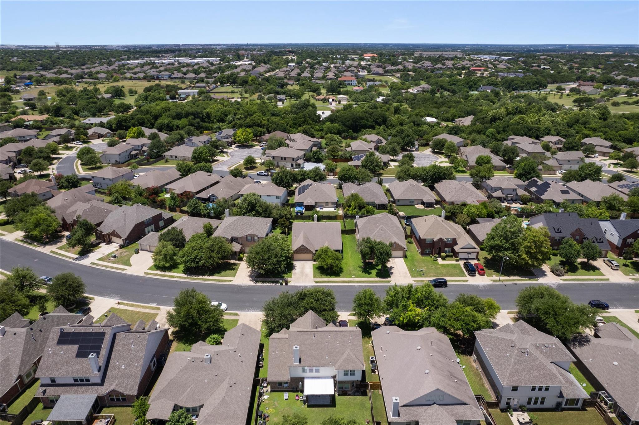 3924 Links LN