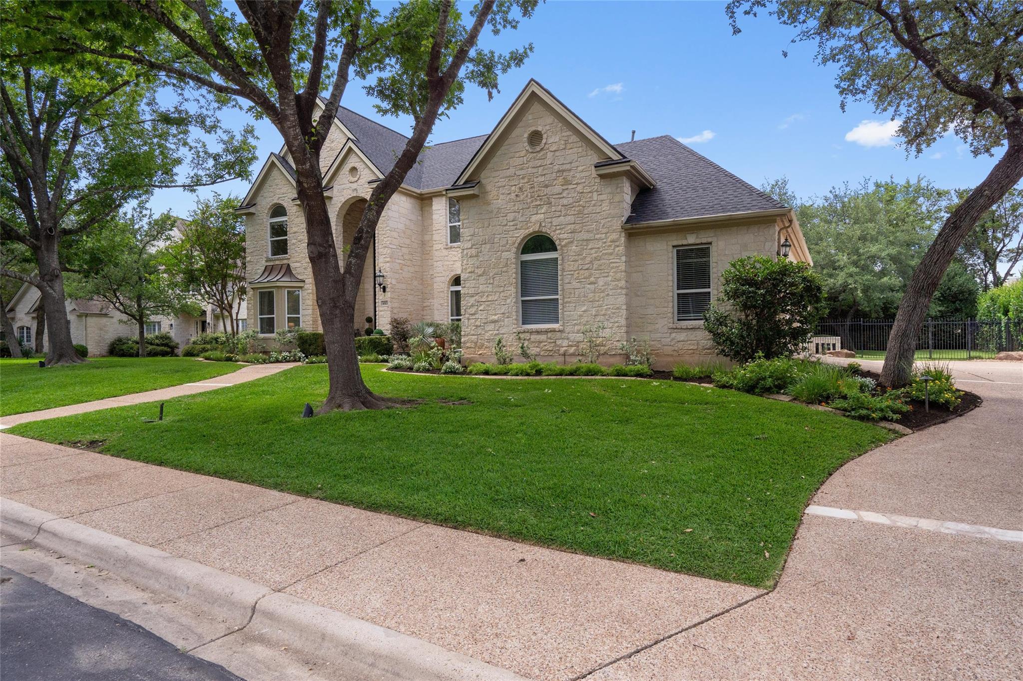 4313 Rio Robles DR