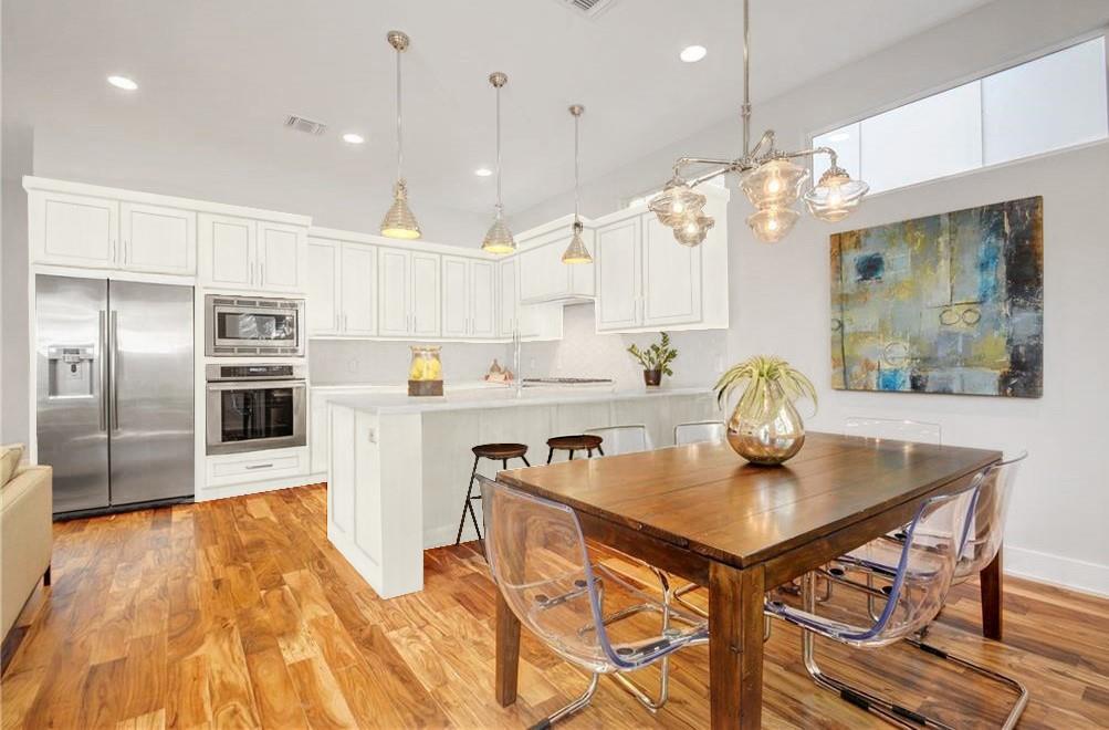 1208 Kinney Ave