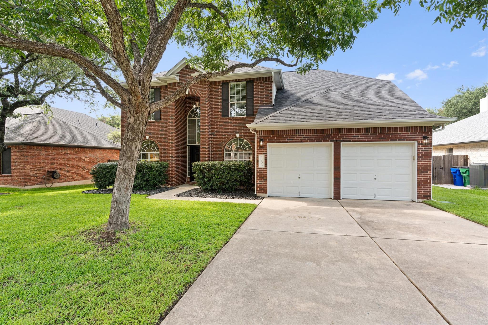 1333 Nightingale DR
