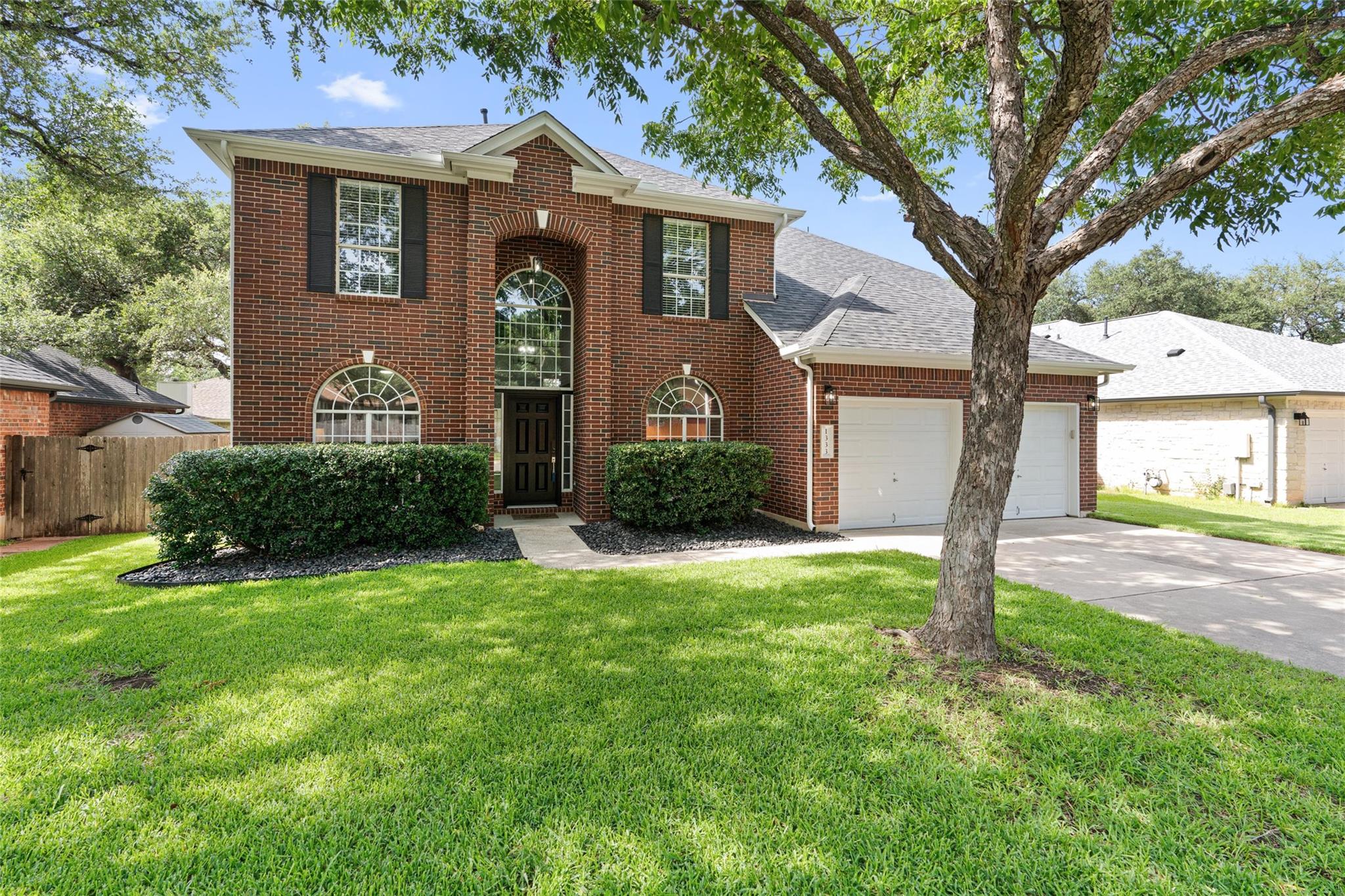 1333 Nightingale DR
