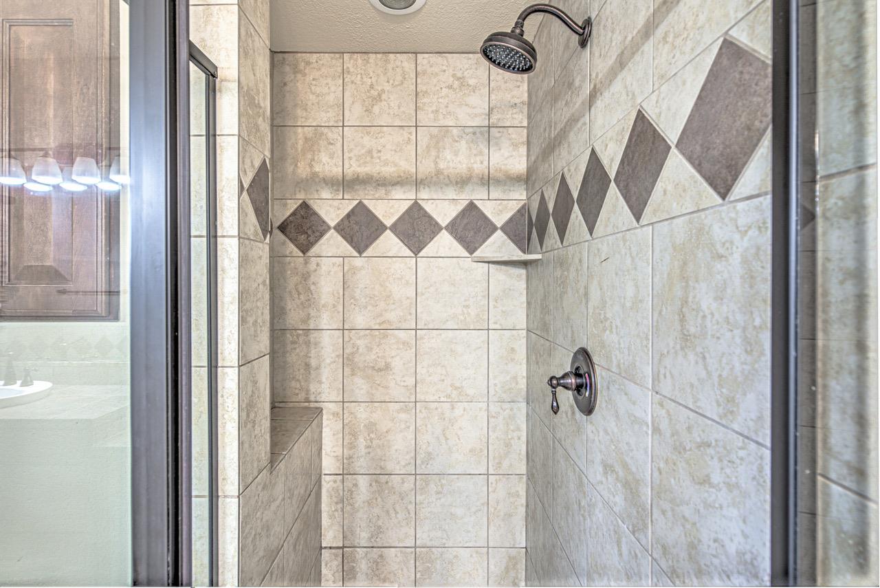 2226 Westlake DR # 3 Unit: 1-3