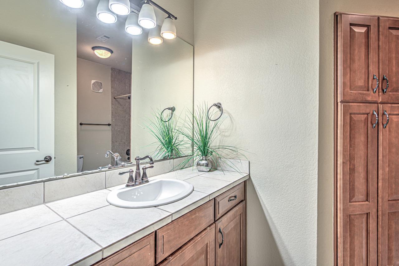 2226 Westlake DR # 3 Unit: 1-3