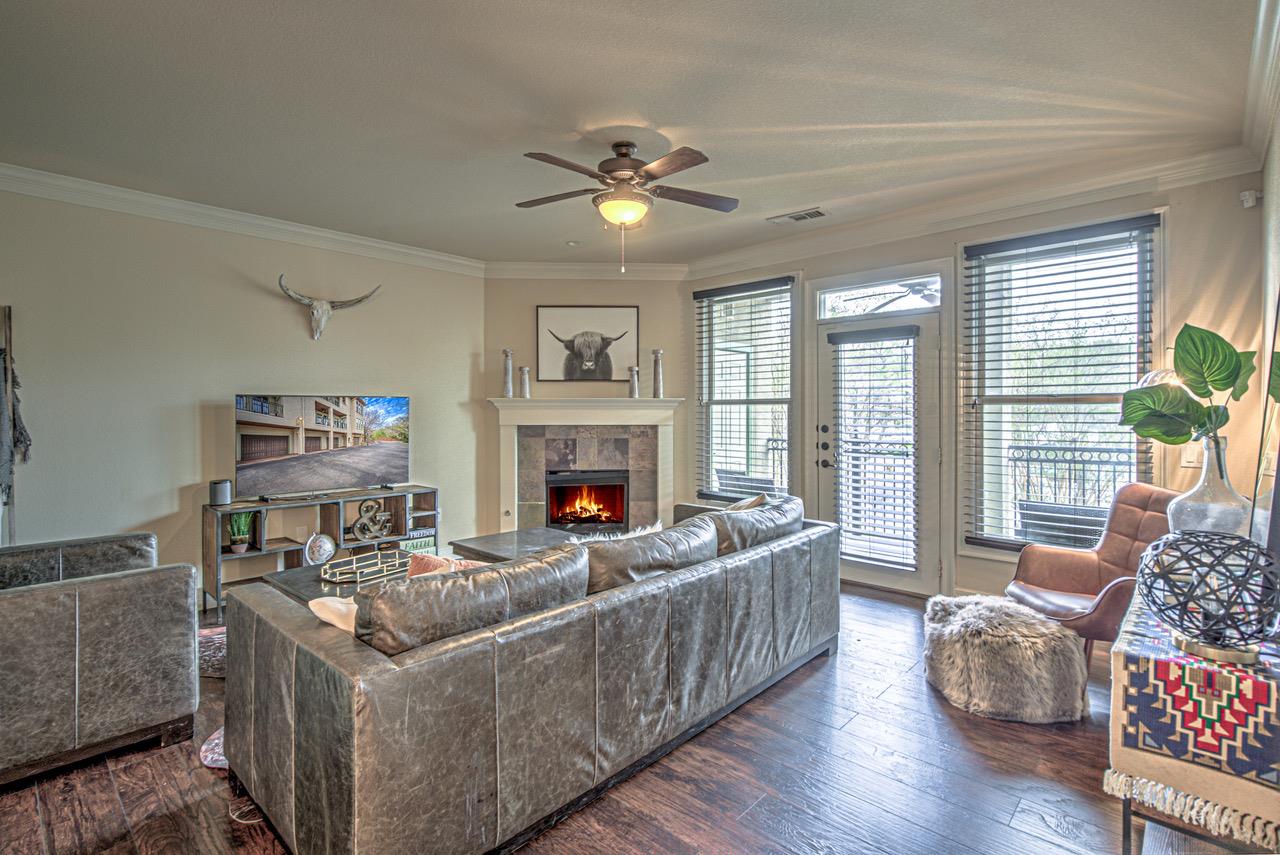 2226 Westlake DR # 3 Unit: 1-3