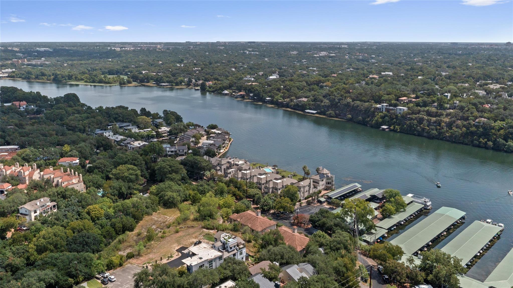 2226 Westlake DR # 3 Unit: 1-3