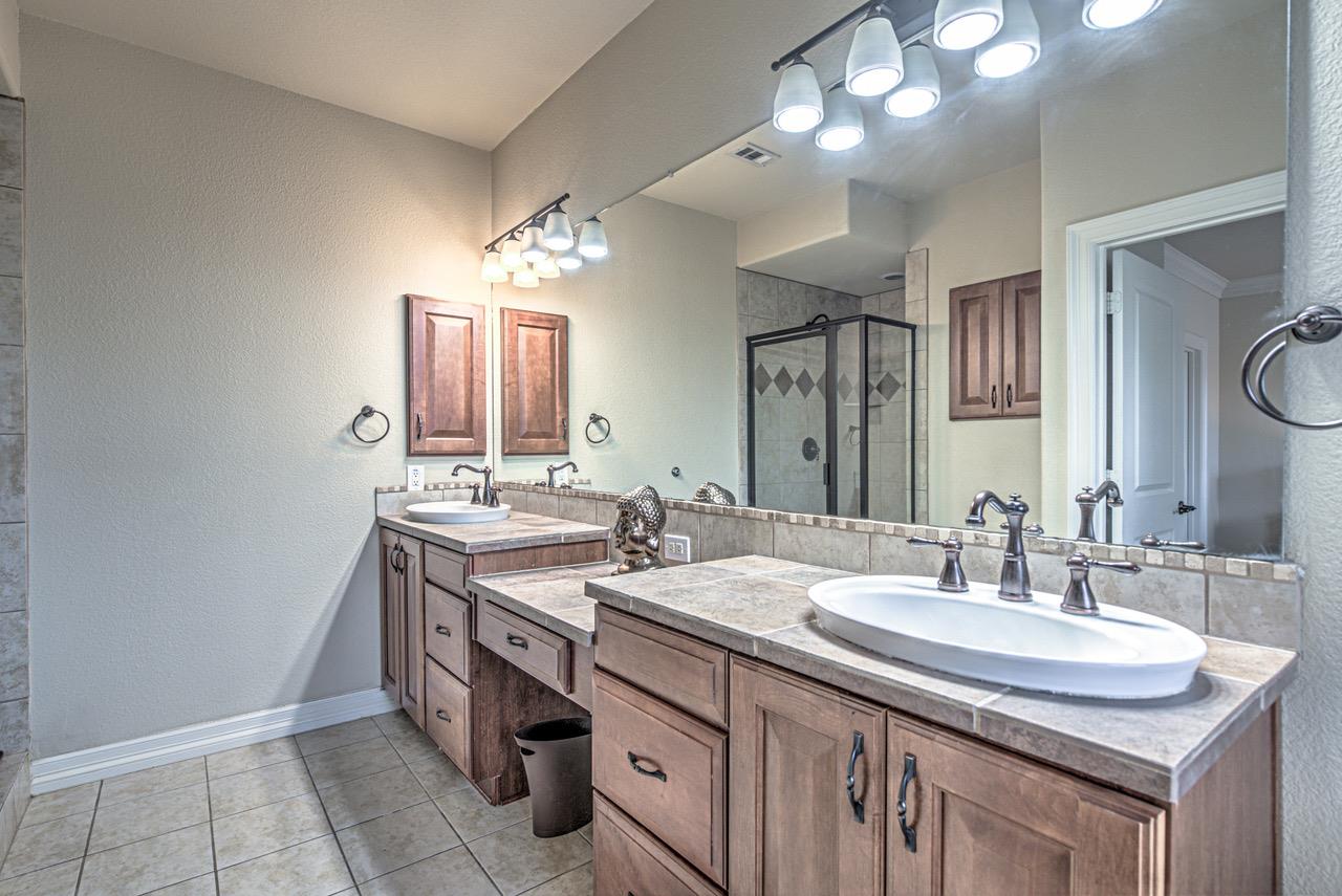 2226 Westlake DR # 3 Unit: 1-3