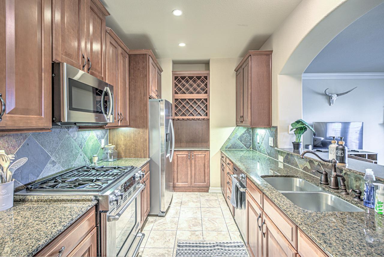 2226 Westlake DR # 3 Unit: 1-3