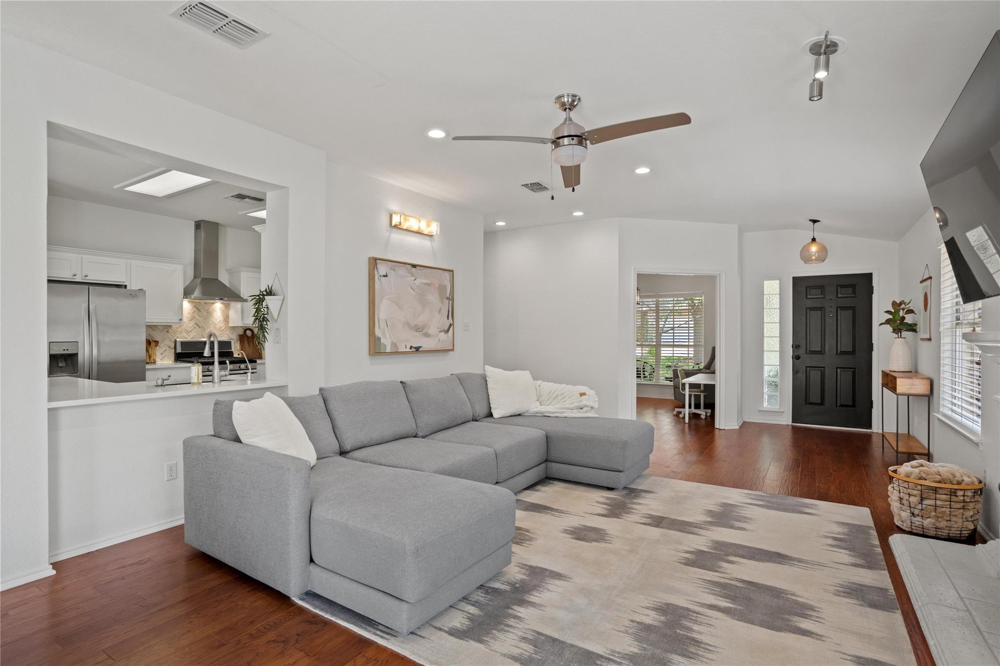 3207 Silkgrass BND