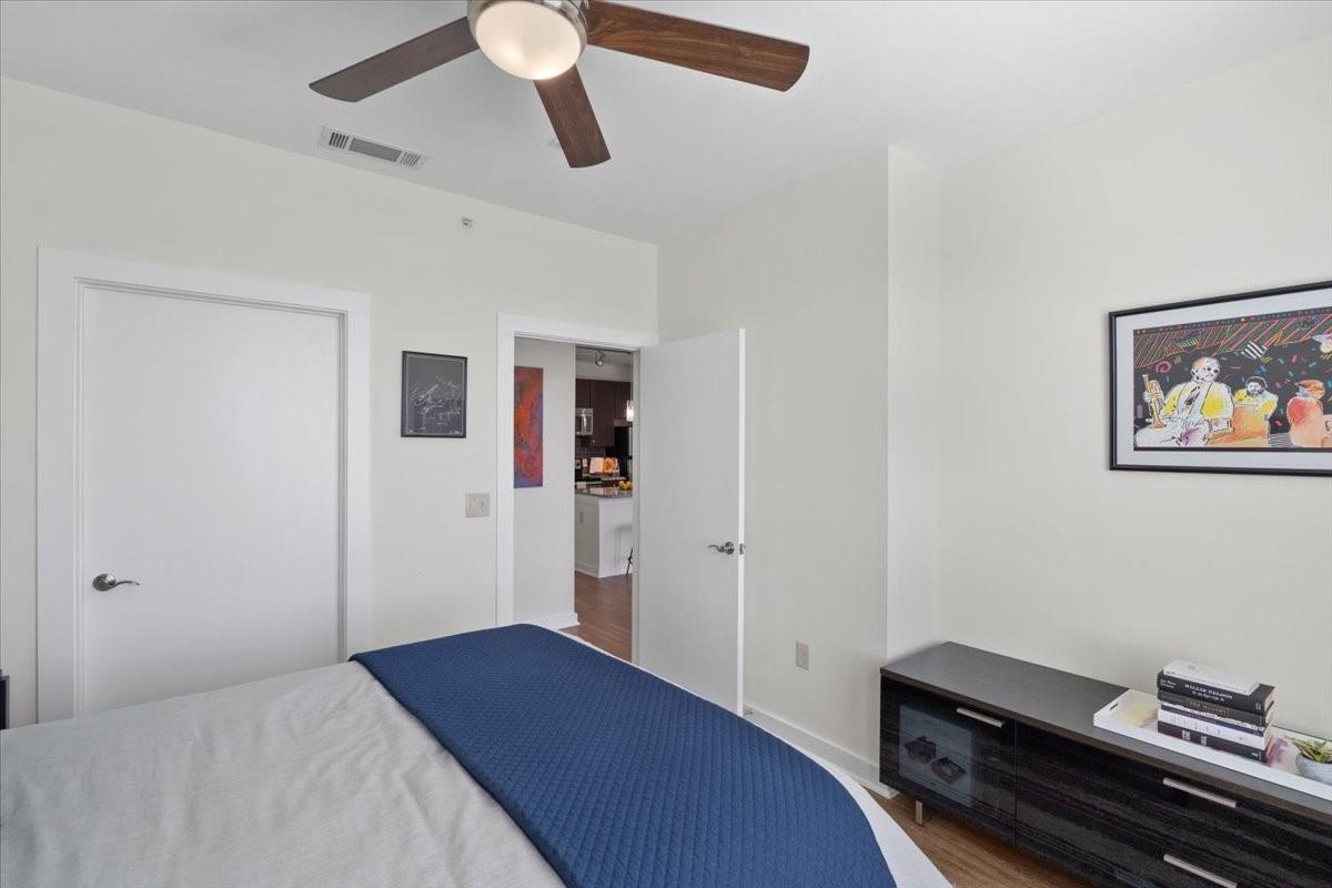 1900 Barton Springs RD # 5001