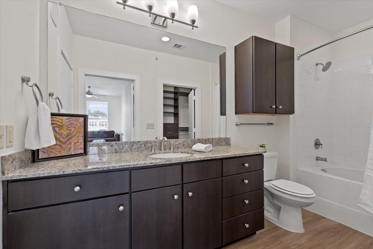 1900 Barton Springs RD # 5001