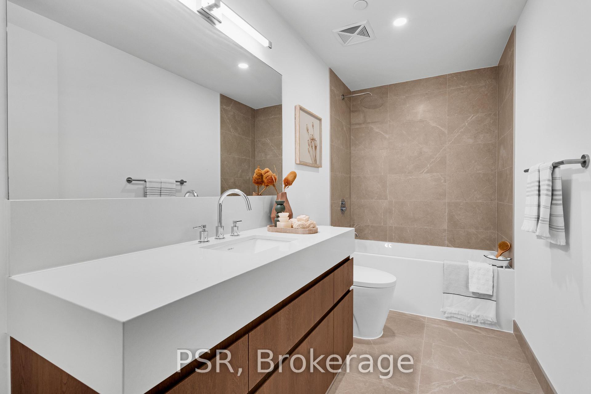 200 Keewatin Avenue PH410