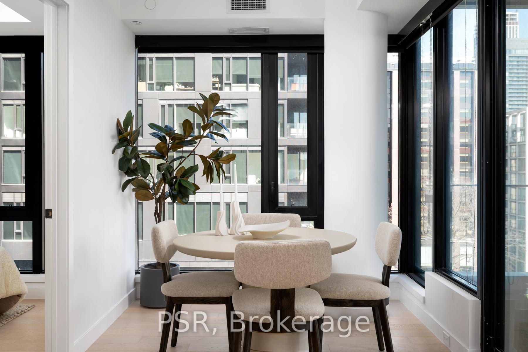 505 Richmond Street W 505