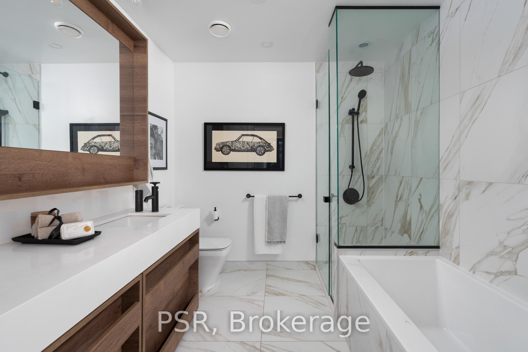 505 Richmond Street W 505