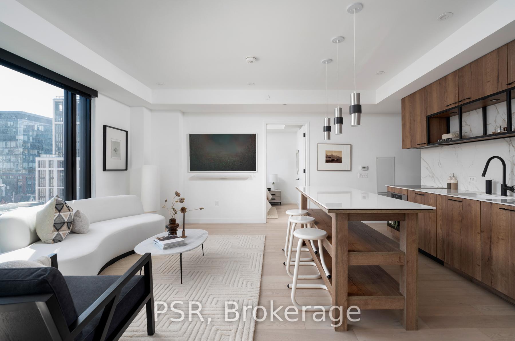 505 Richmond Street W 505