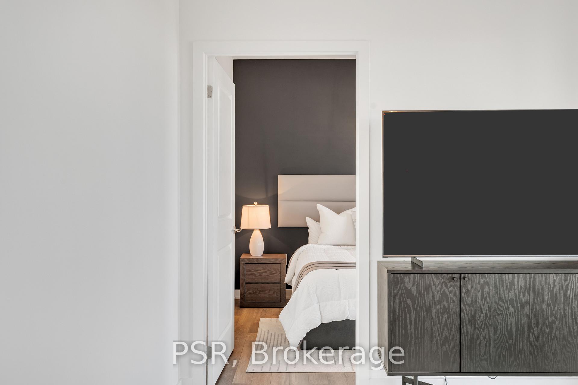 100 Eagle Rock Way, Vaughan, ON L6A 5B9