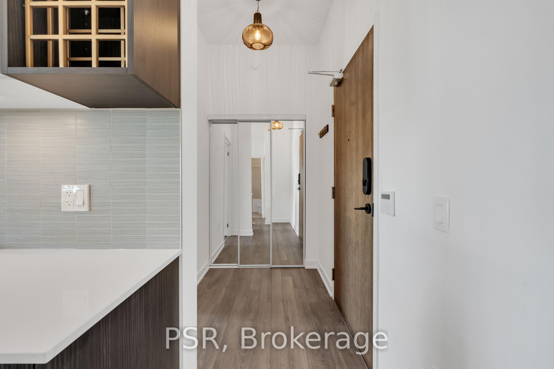 100 Eagle Rock Way, Vaughan, ON L6A 5B9