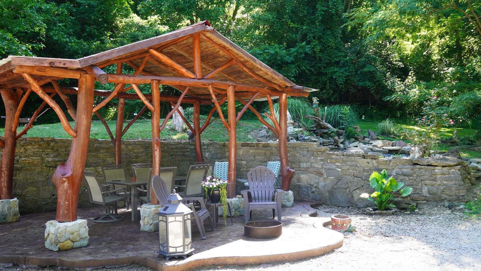 4840 Pride Parkway, A