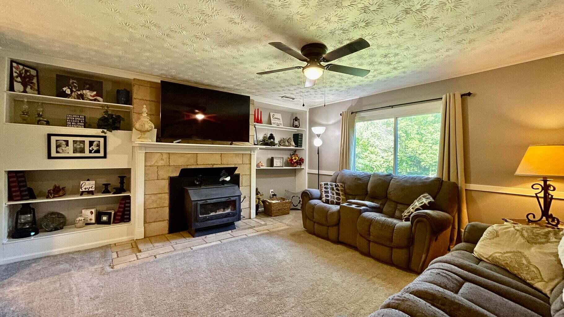 4840 Pride Parkway, A