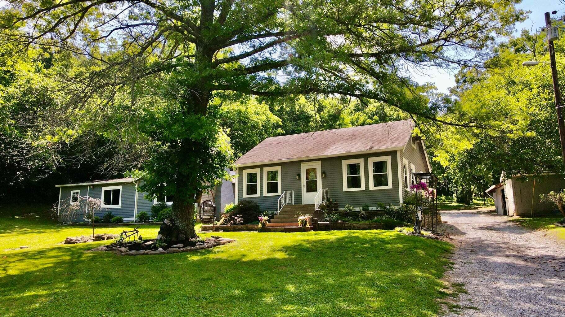 4840 Pride Parkway, A