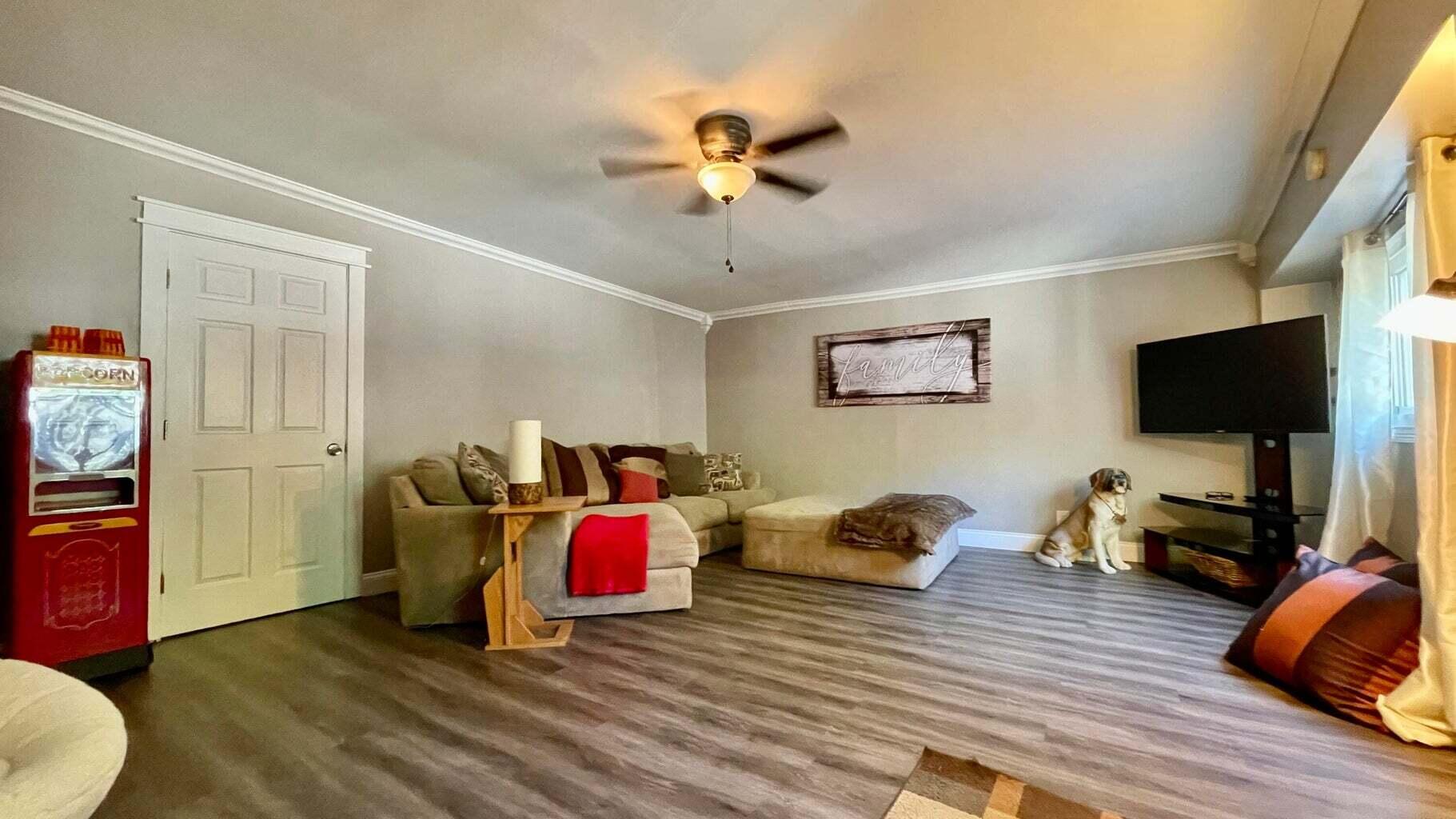 4840 Pride Parkway, A