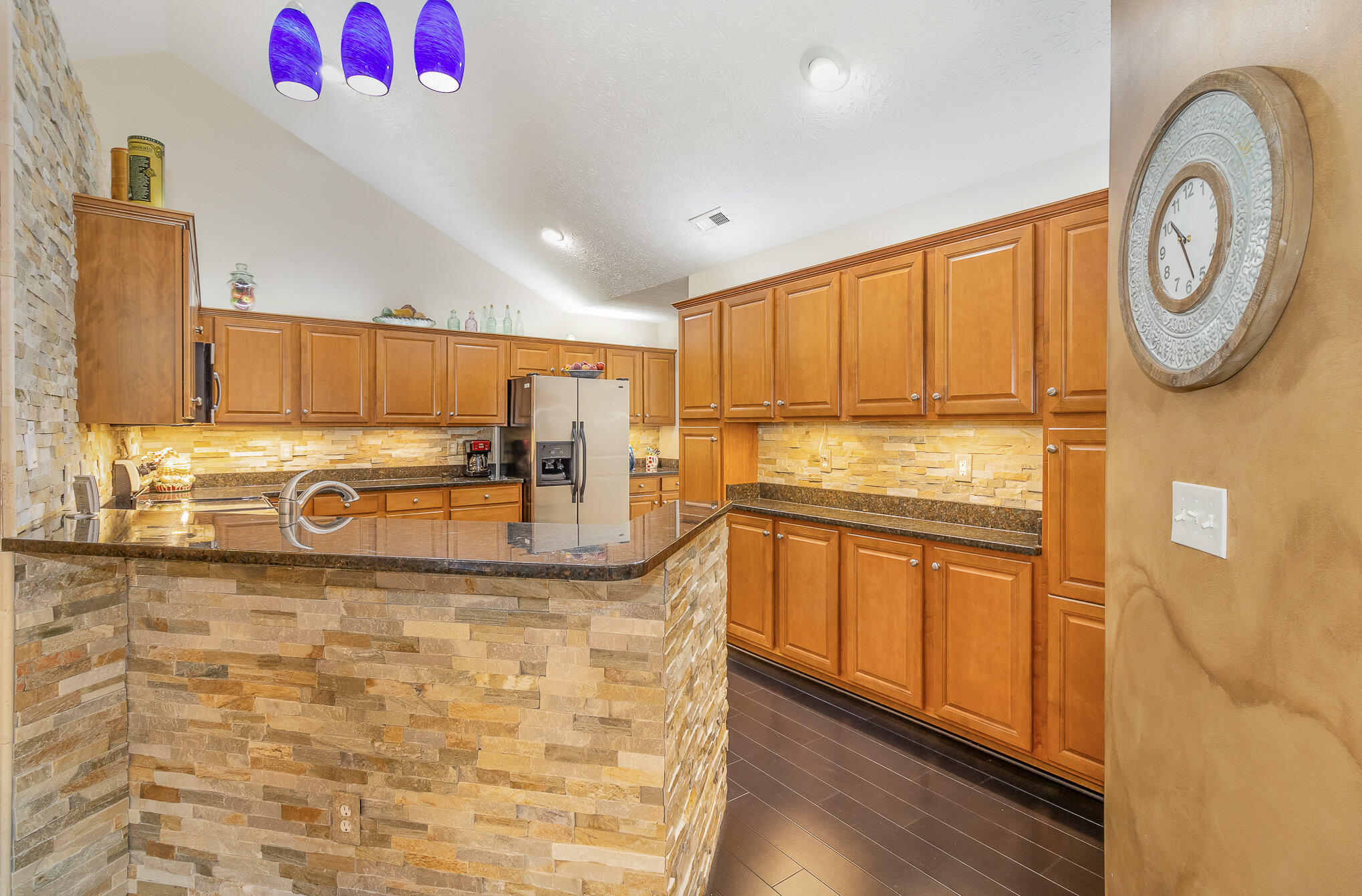 9123 Royal Oak Lane